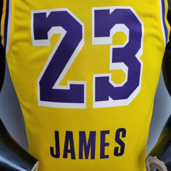 Camiseta Los Angeles Lakers Yellow Final Edition - Imagen 6