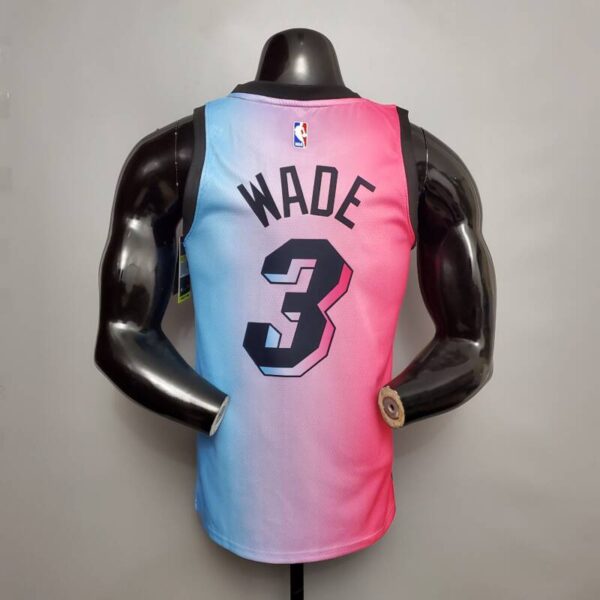 Camiseta Miami Heat Edition Pink Blue Gradient Color 2021 - Imagen 2