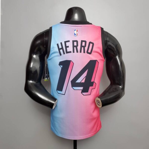 Camiseta Miami Heat Edition Pink Blue Gradient Color 2021 - Imagen 11