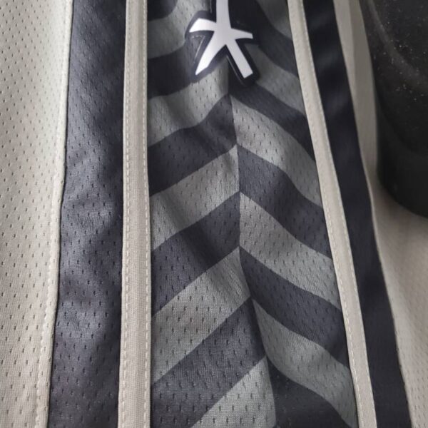 Camiseta Brooklyn Nets City Edition Gray - Imagen 6