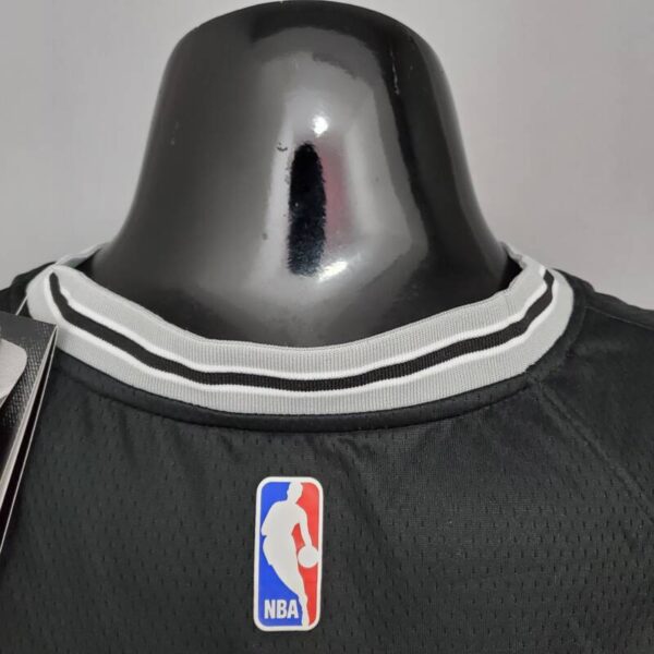 Camiseta Spurs City Black Edition - Imagen 7