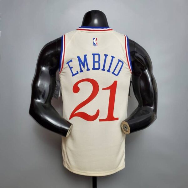 Camiseta Philadelphia 76ers City Limited Edition Beige - Imagen 2