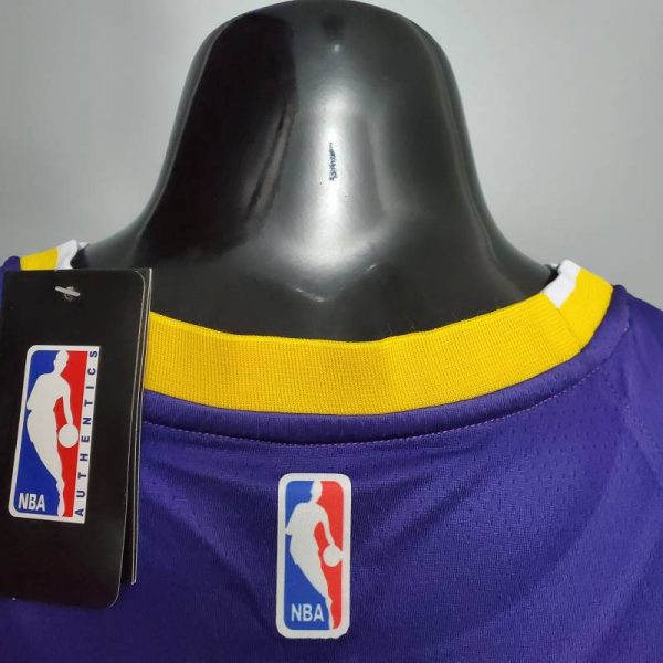 Camiseta Los Ángeles Lakers purple Edition - Imagen 7