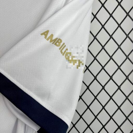 Camiseta Edicion Especial Blanco FC Barcelona puño