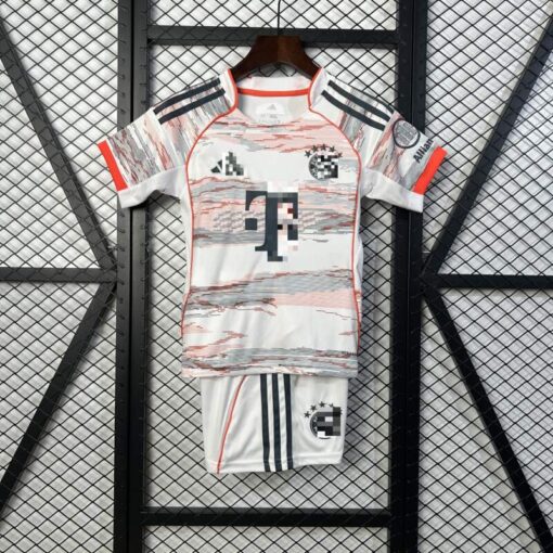 Conjunto Niño Bayern Múnich Segunda Equipación 2025-2026
