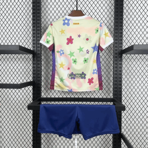 Conjunto Niño FC Barcelona Edición Especial – Flower Power Spotify dorsal