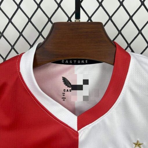 Conjunto Niño Feyenoord Rotterdam Primera Equipación 2025-2026-cuello frontal.