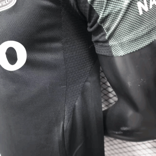 camiseta-aston-villa-segunda-equipacion-version-jugador-2025-2026-axila