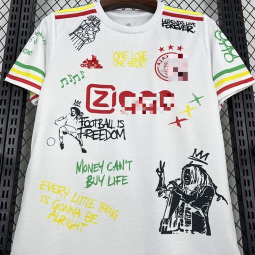 Camiseta Ajax 2025-2026 Edición Especial Bob Marley 40 Aniversario-PECHO