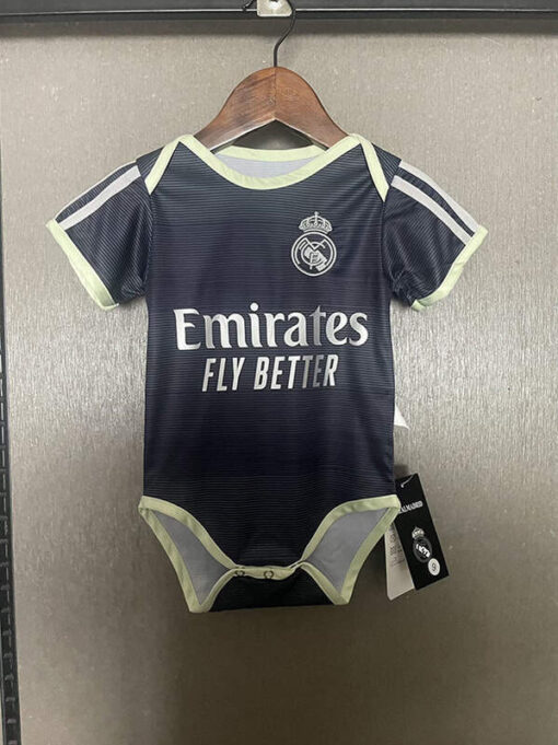 body-de-bebe-real-madrid-segunda-equipacion-2025-2026