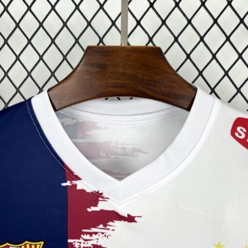 camiseta-edicion-especial-dual-equipo-neymar-2025-2026-cuello