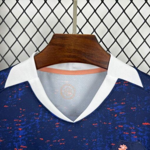 camiseta-francia-primera-equipacion-2025-2026-cuello