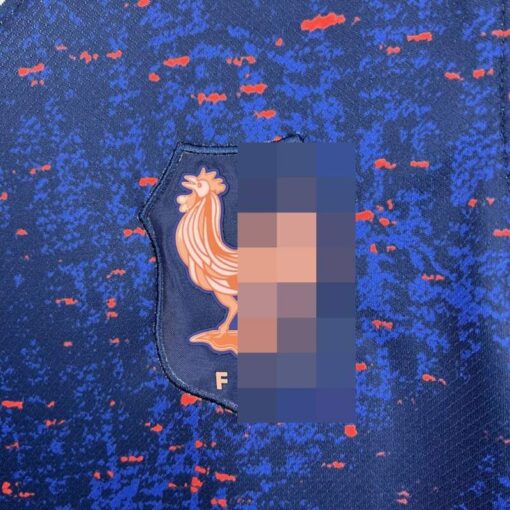 camiseta-francia-primera-equipacion-2025-2026-escudo