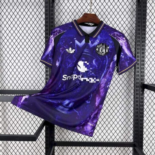 camiseta-manchester-united-edicion-especial-2025-2026