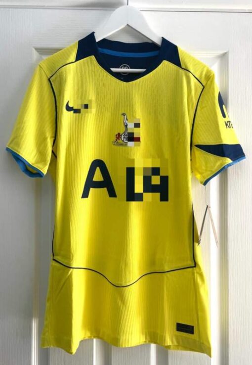 camiseta-tottenham-hotspur-tercera-equipacion-2025-2026